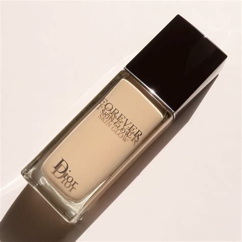 dior glow foundation 2w|Dior glow foundation review.